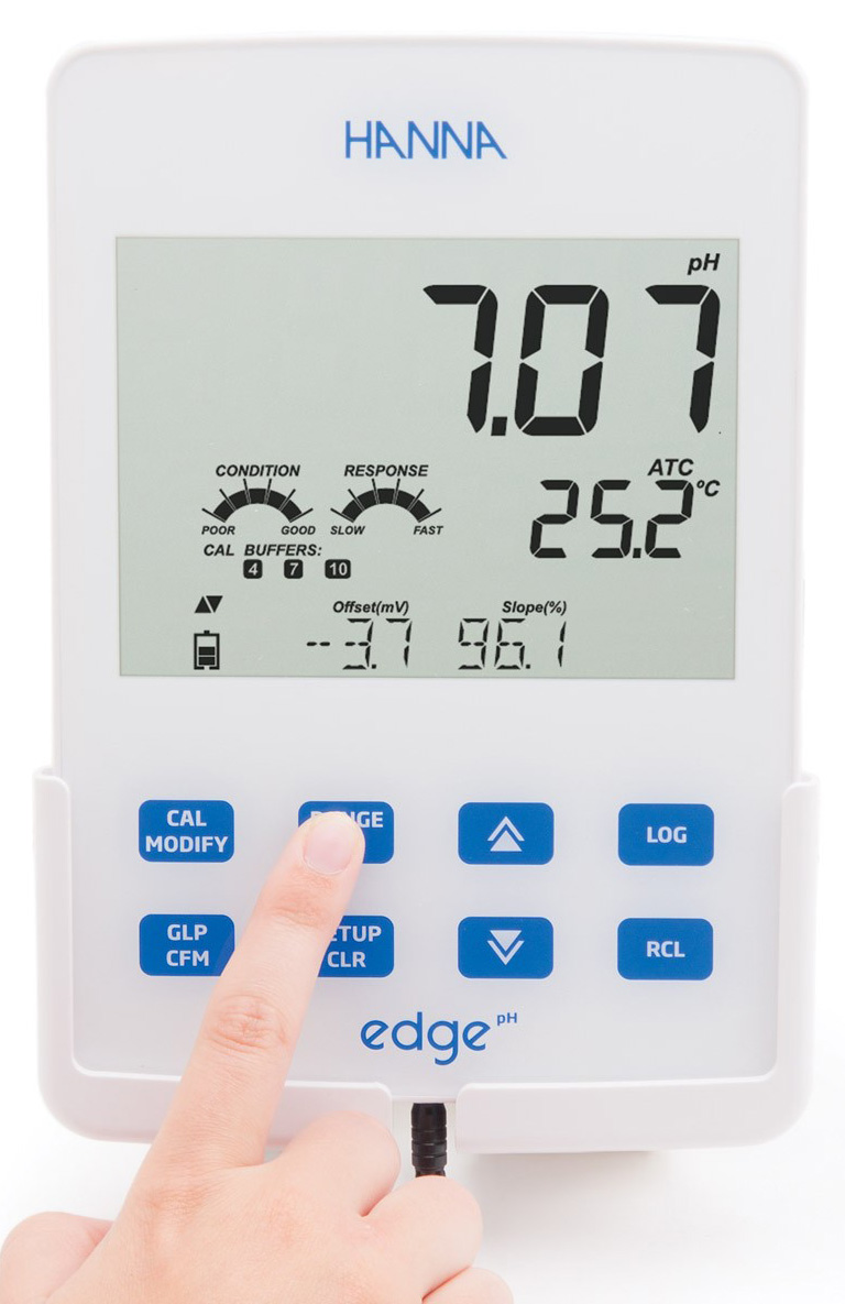 hi2002-15.jpg hi2002-15.jpg